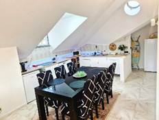 51f3ee98-8dea-427a-a7b5-5546a1a7847d